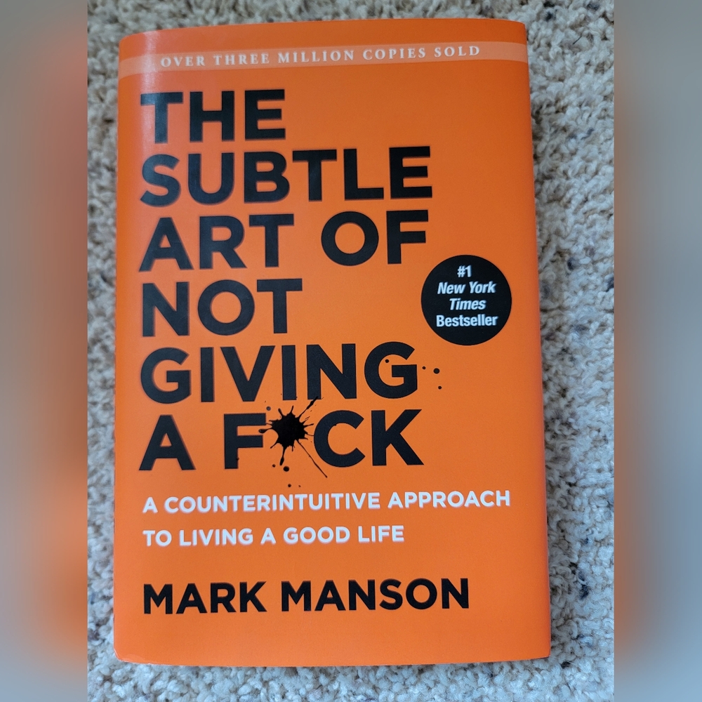 The Subtle Art of Not Giving a F*ck Book - Mark Manson - Hardcover